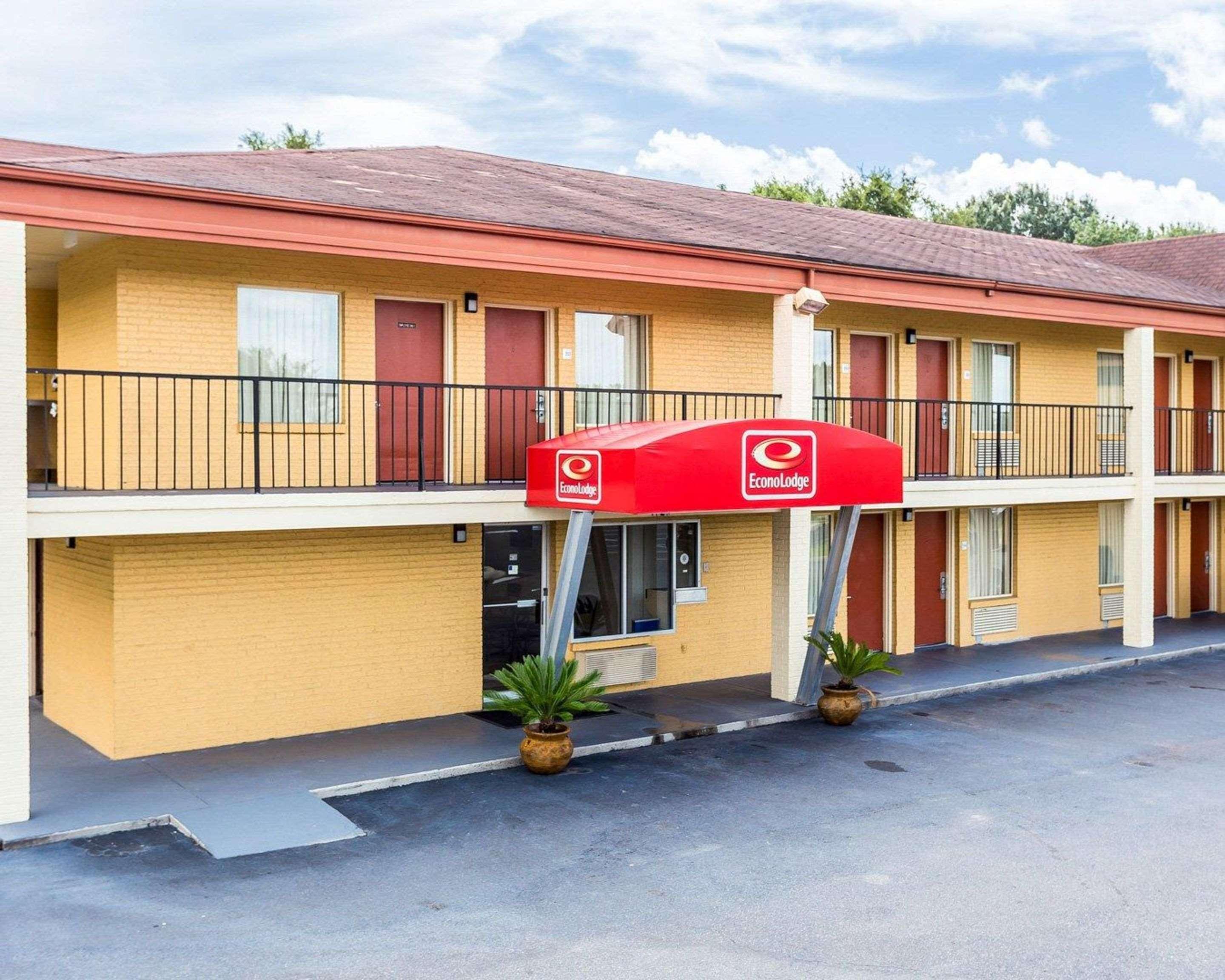Econo Lodge Coliseum Charleston Exteriér fotografie